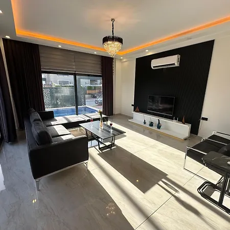 Villa Emlak *